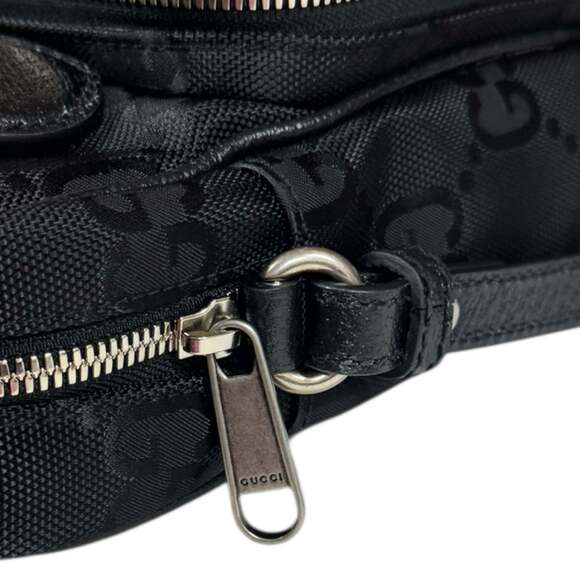 GUCCI Black Shoulder Bag - Picture 9 of 11